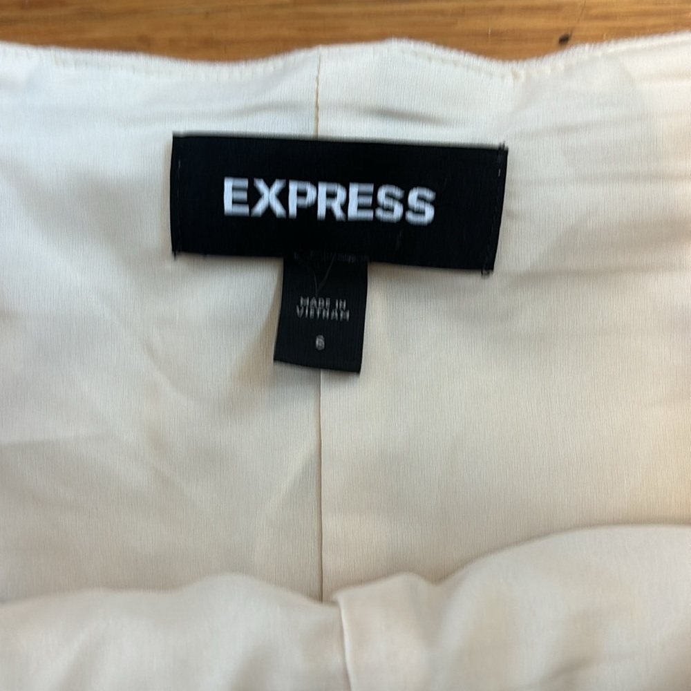 Express ruffle skort image 2